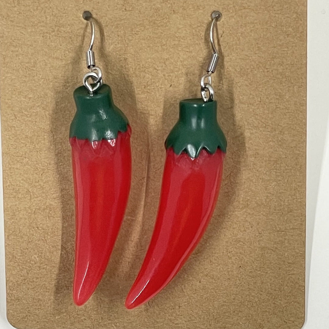 🌶️✨ Spicy Vibes Earrings – Chili Pepper Dangle Earrings